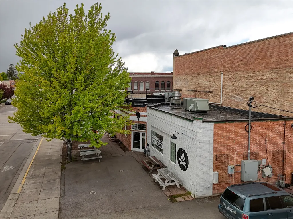 343 S Main Street Kalispell MT 59901