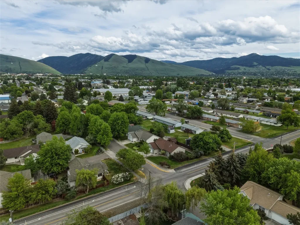 2117 Inverness Place Missoula MT 59801