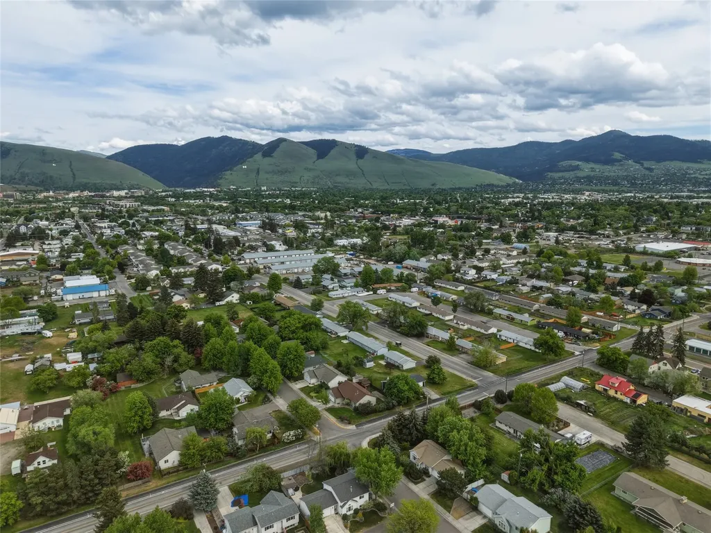 2117 Inverness Place Missoula MT 59801