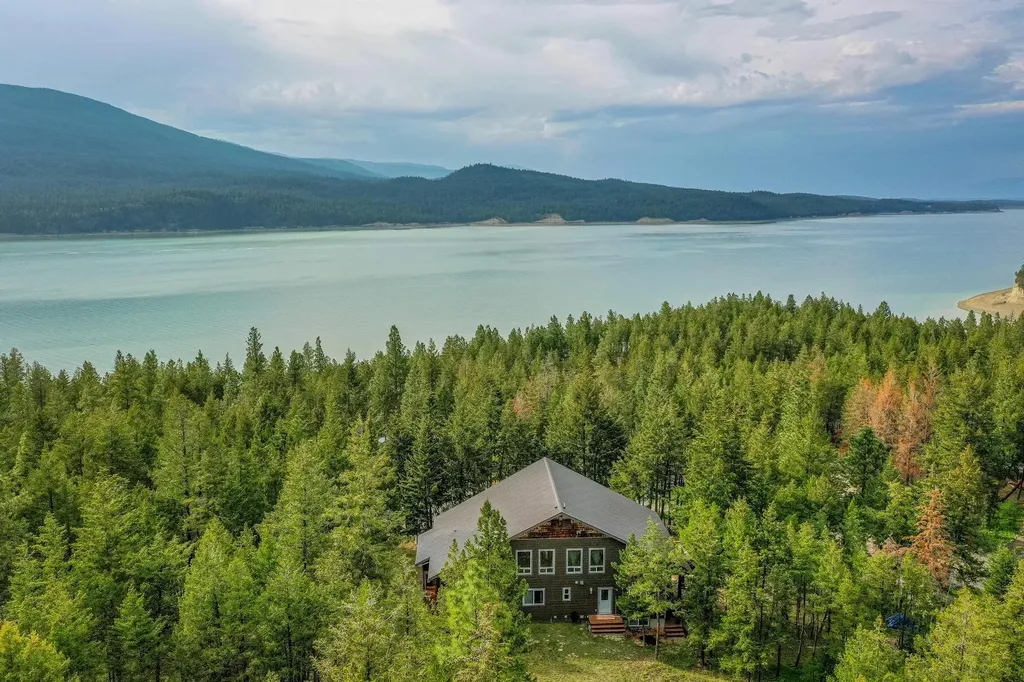 277 Ridge Loop Road Rexford MT 59930