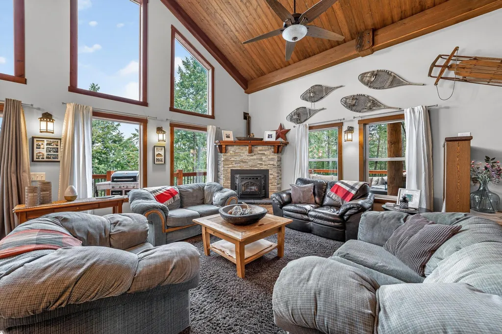 277 Ridge Loop Road Rexford MT 59930