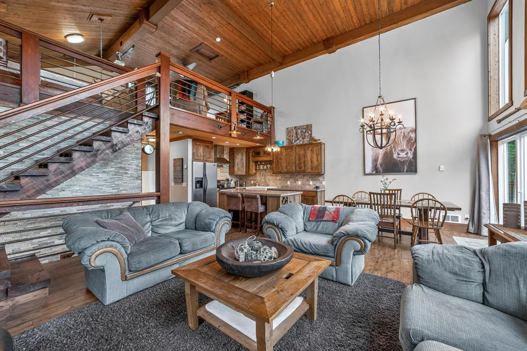 277 Ridge Loop Road Rexford MT 59930