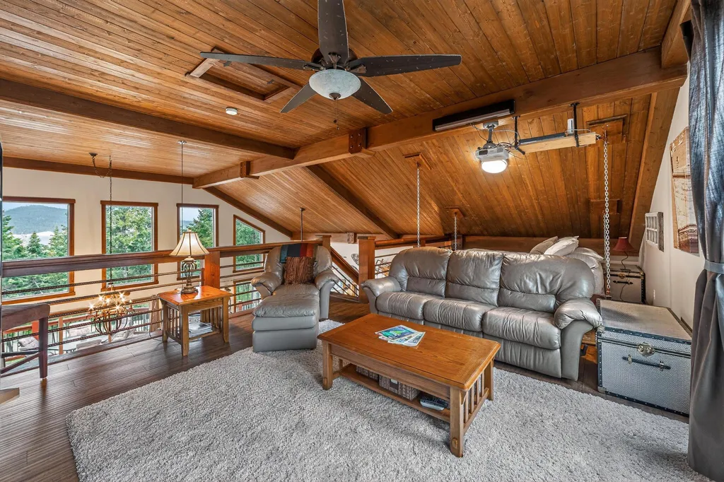 277 Ridge Loop Road Rexford MT 59930