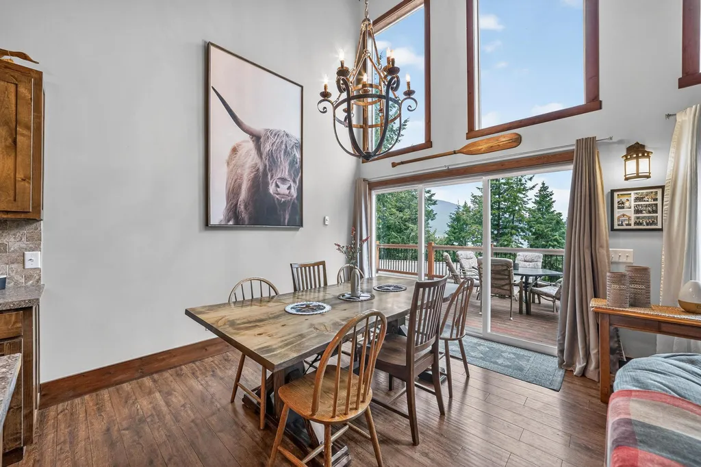 277 Ridge Loop Road Rexford MT 59930