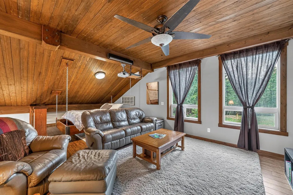277 Ridge Loop Road Rexford MT 59930