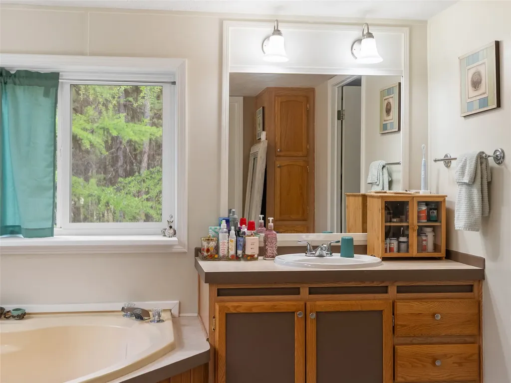 26 Jolly Hill Lane Marion MT 59925