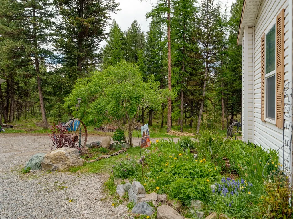 26 Jolly Hill Lane Marion MT 59925