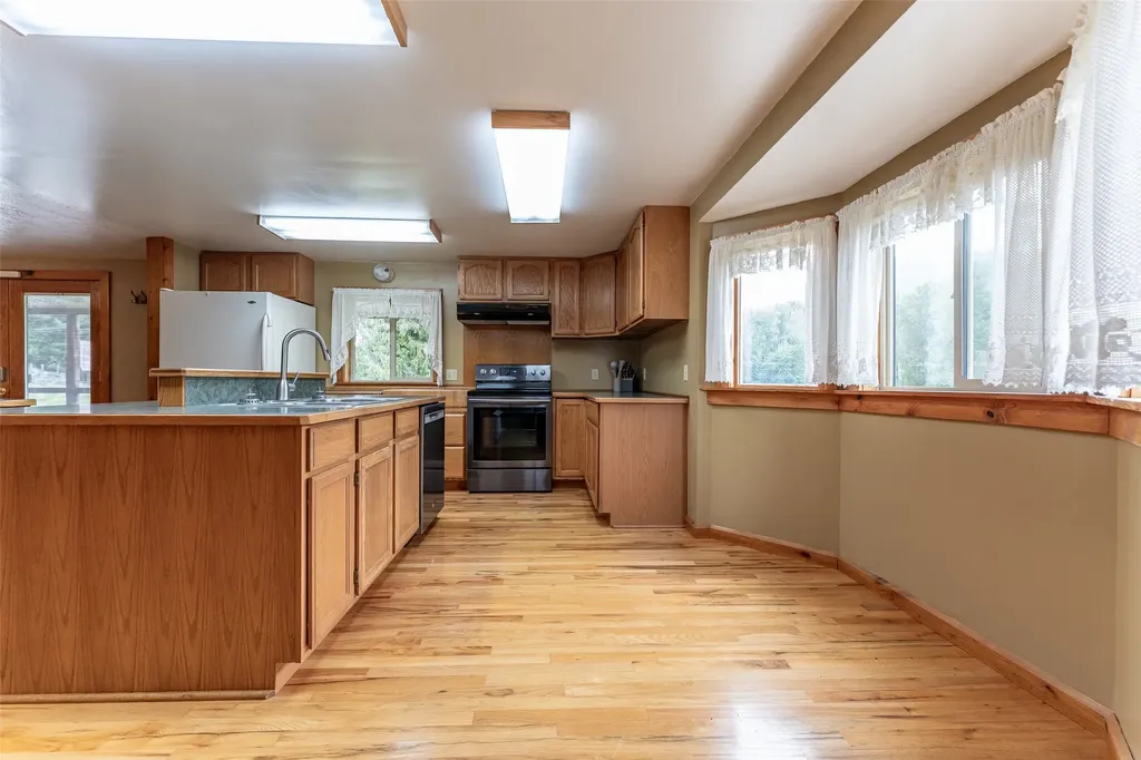 104 And 108 Remington Road Noxon MT 59853