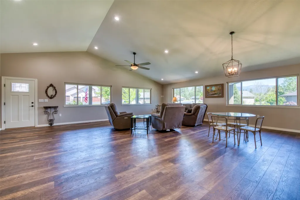 1186 Heritage Drive Stevensville MT 59870
