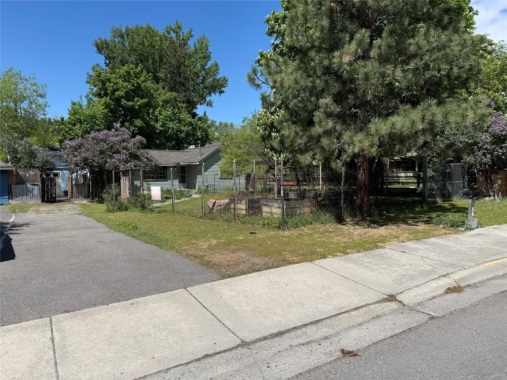 2207 Wylie Avenue Missoula MT 59802