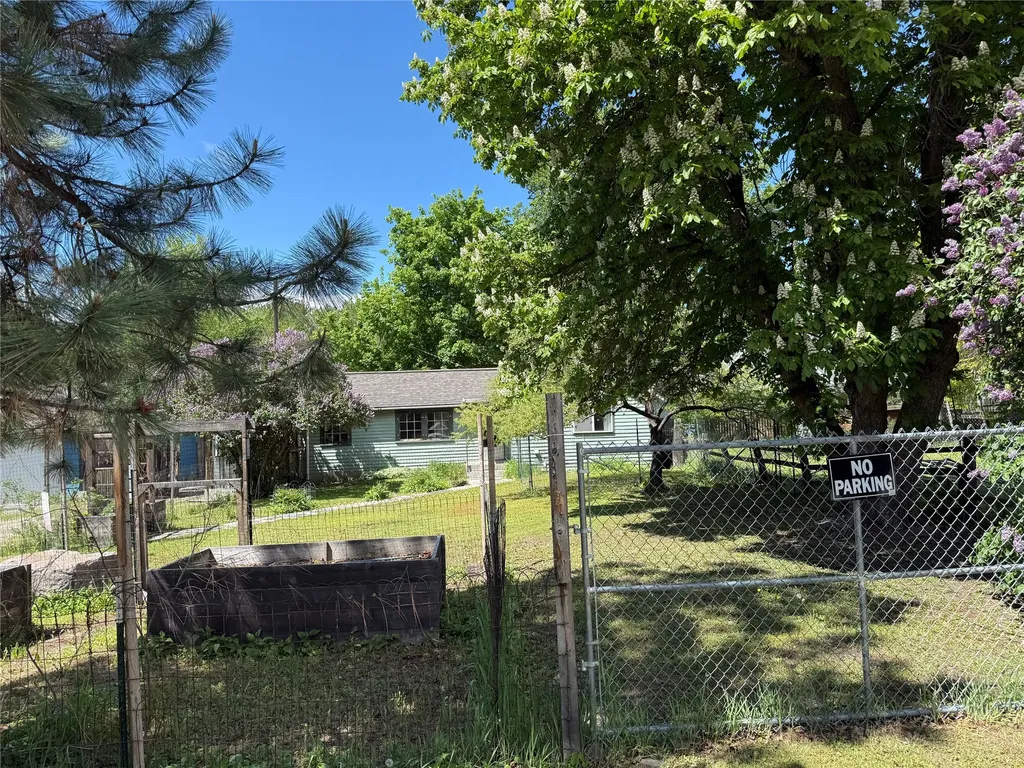 2207 Wylie Avenue Missoula MT 59802