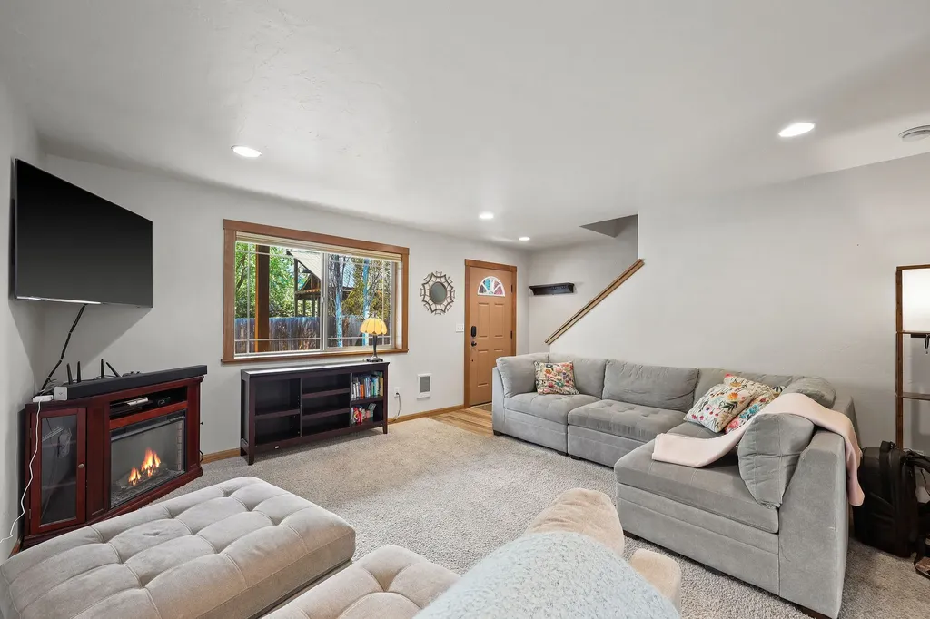 357 W 7th Street Whitefish MT 59937