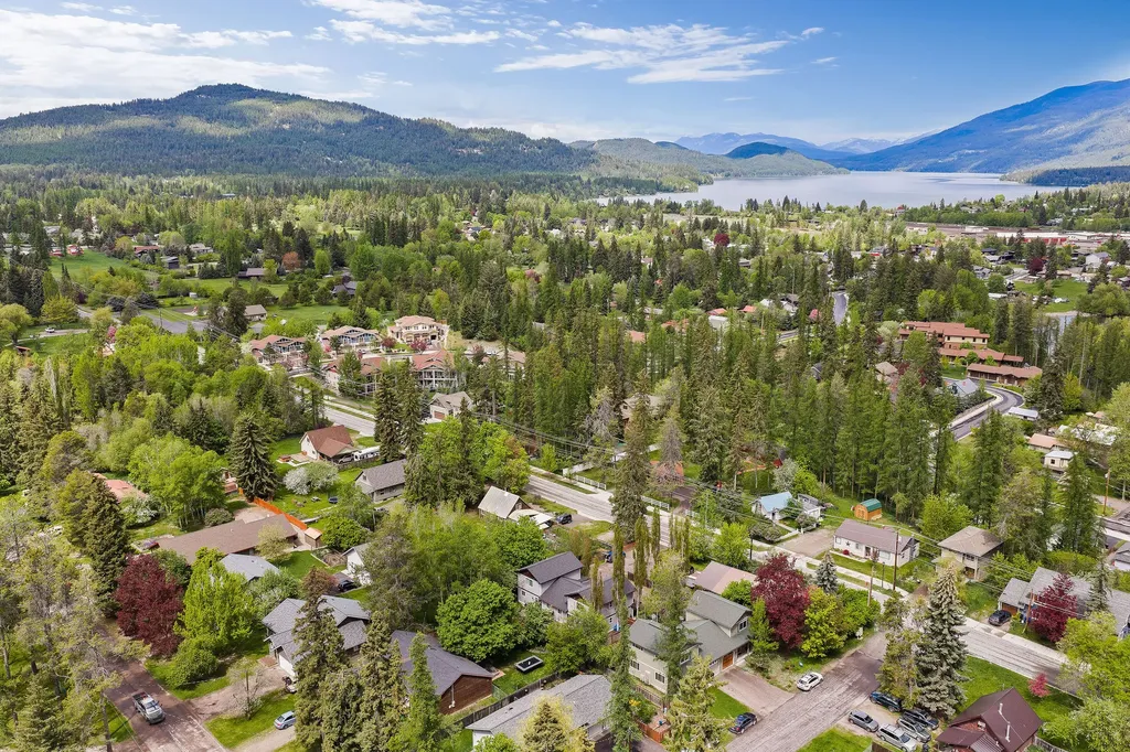 357 W 7th Street Whitefish MT 59937