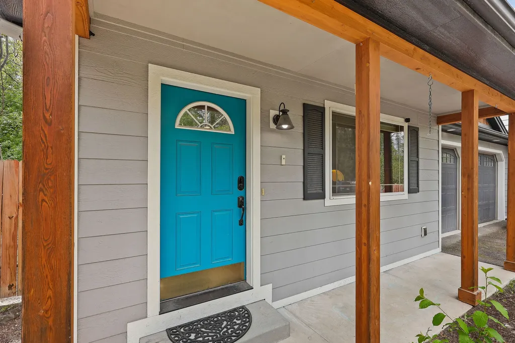 357 W 7th Street Whitefish MT 59937