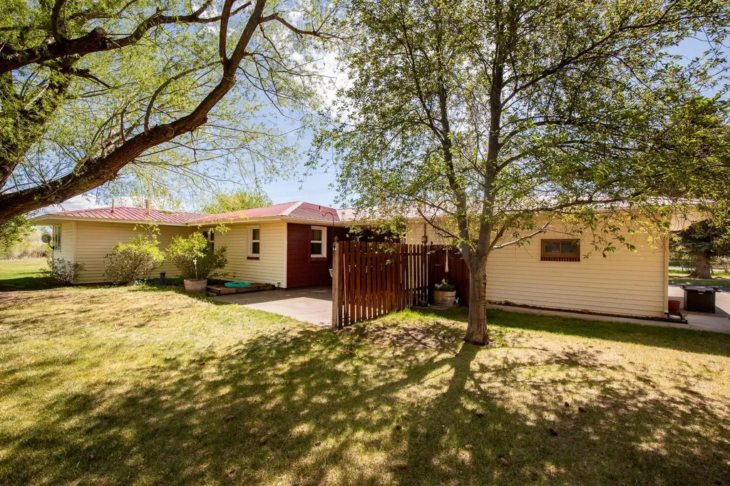 2 Shamrock Lane Livingston MT 59047