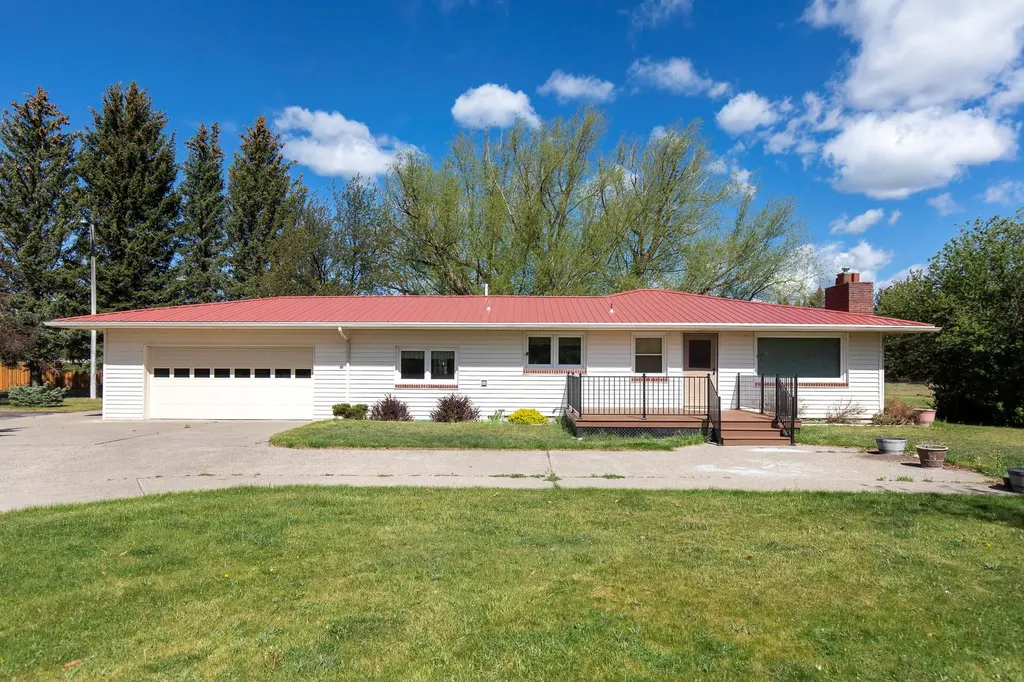 2 Shamrock Lane Livingston MT 59047