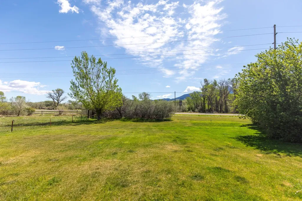 2 Shamrock Lane Livingston MT 59047