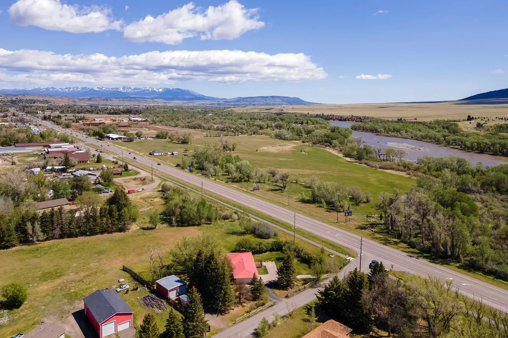 2 Shamrock Lane Livingston MT 59047