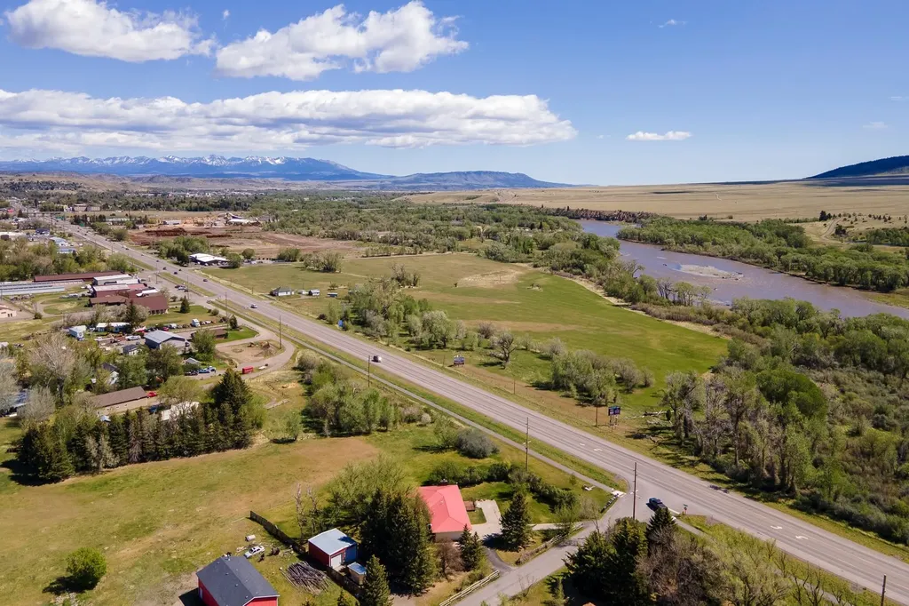 2 Shamrock Lane Livingston MT 59047
