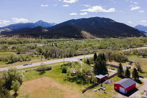 2 Shamrock Lane Livingston MT 59047