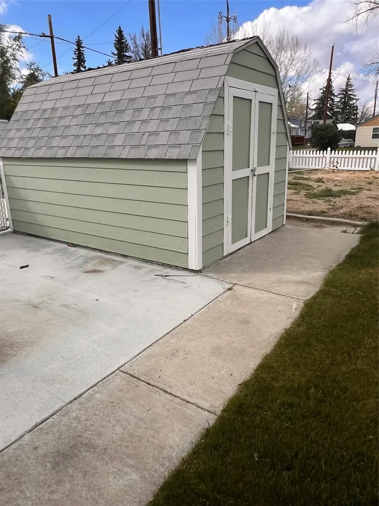402 S Wisconsin Street Conrad MT 59425