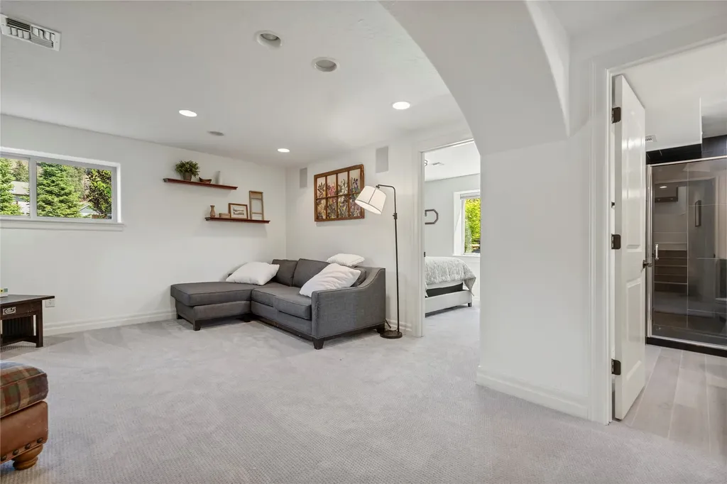 7784 Cassidy Trail Lolo MT 59847