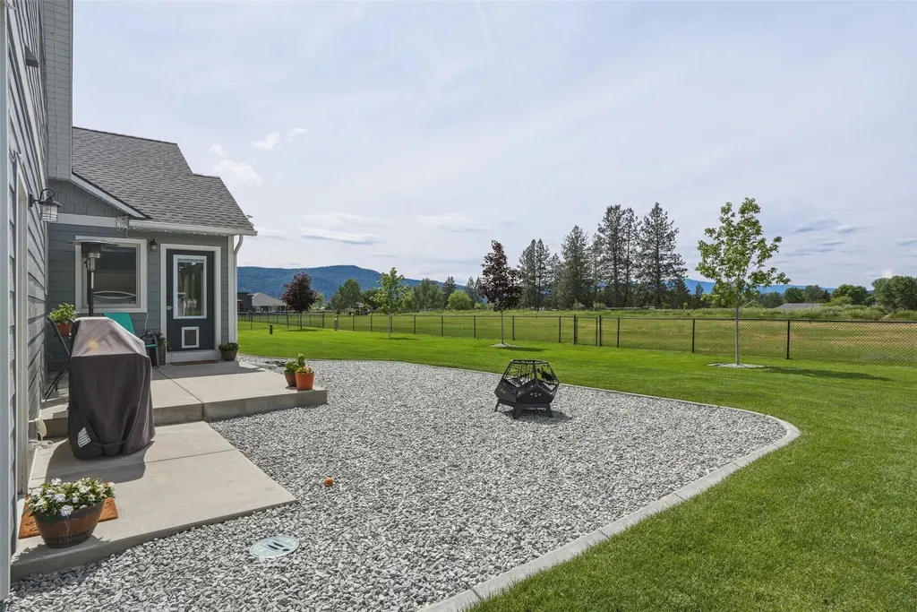 15382 Tollefson Way Frenchtown MT 59834
