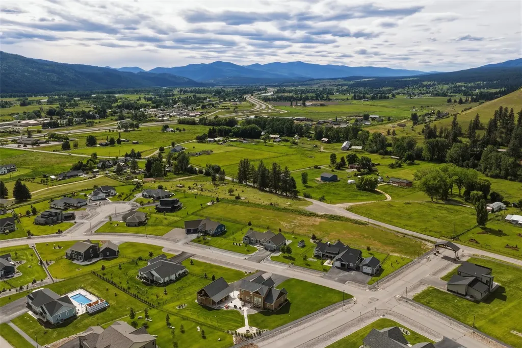 15382 Tollefson Way Frenchtown MT 59834
