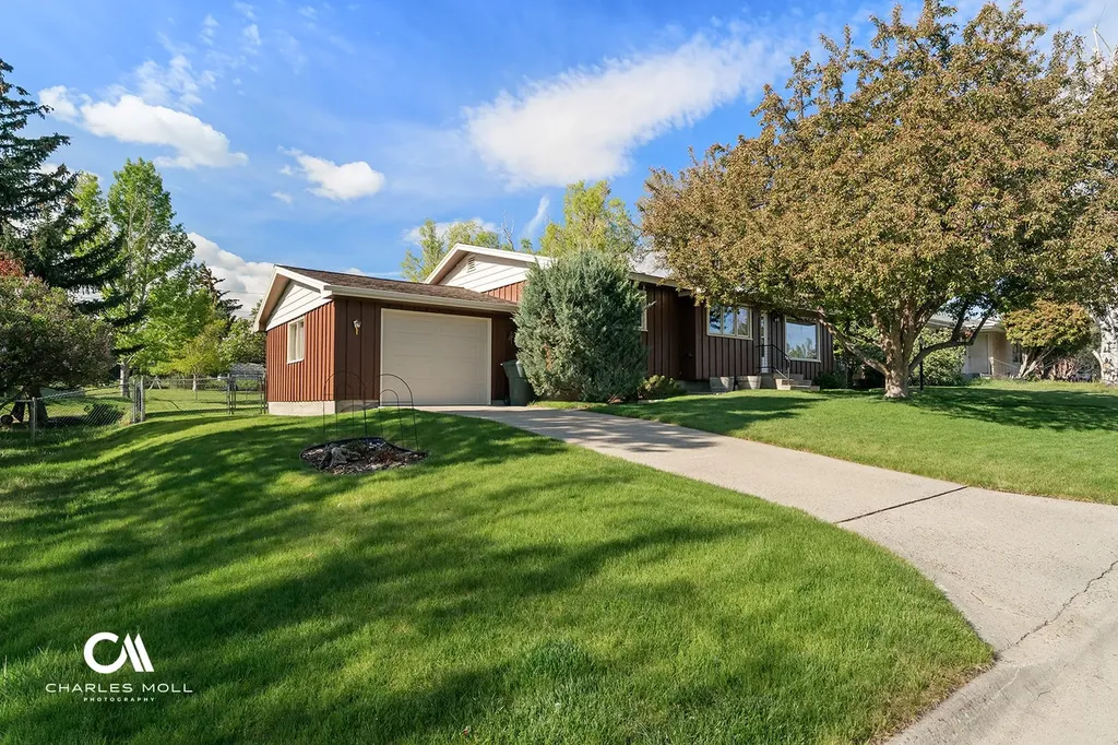2219 8th Avenue Helena MT 59601