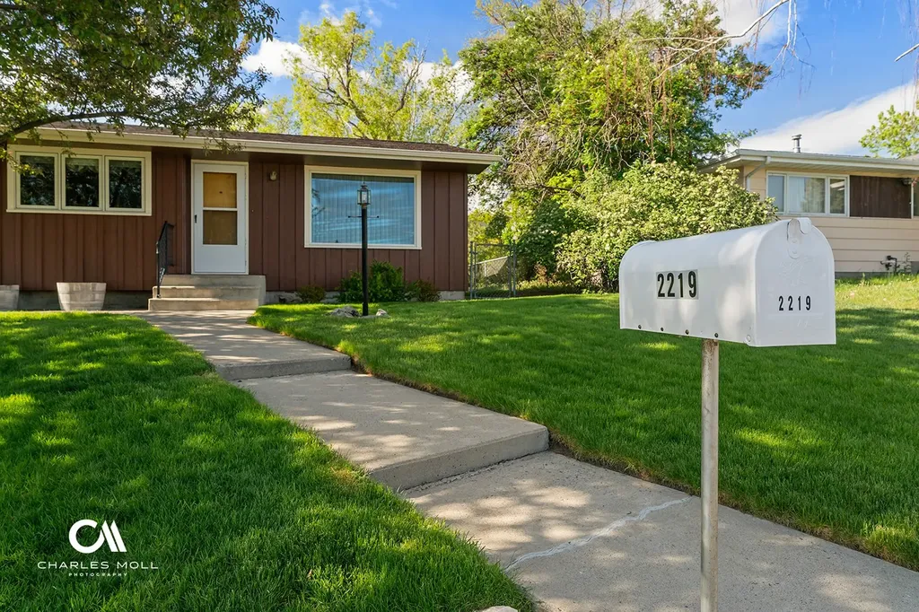 2219 8th Avenue Helena MT 59601
