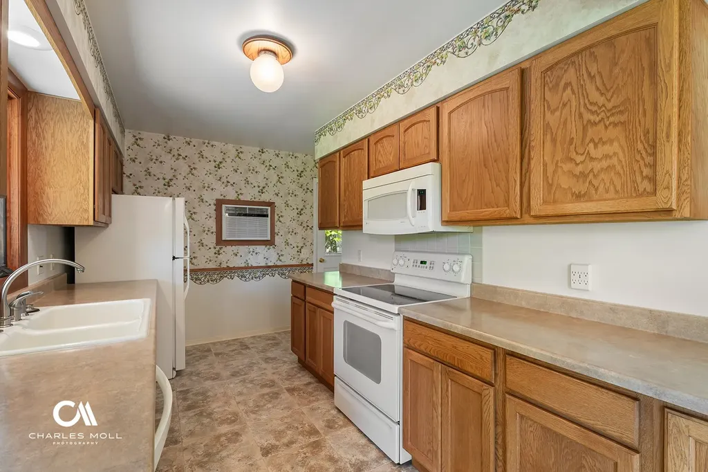 2219 8th Avenue Helena MT 59601