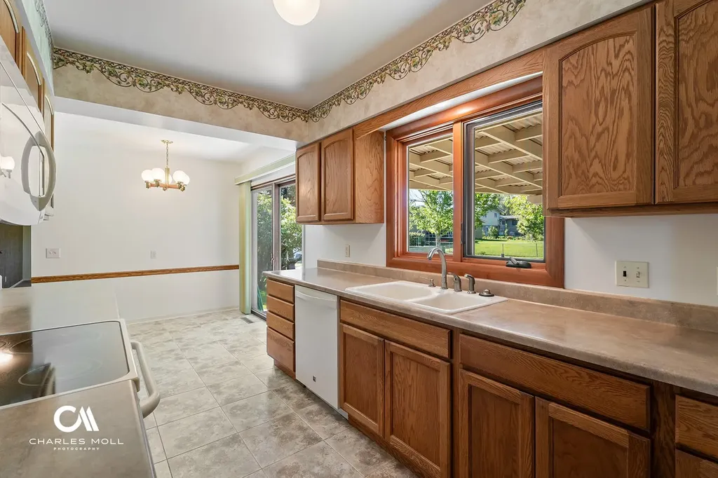 2219 8th Avenue Helena MT 59601