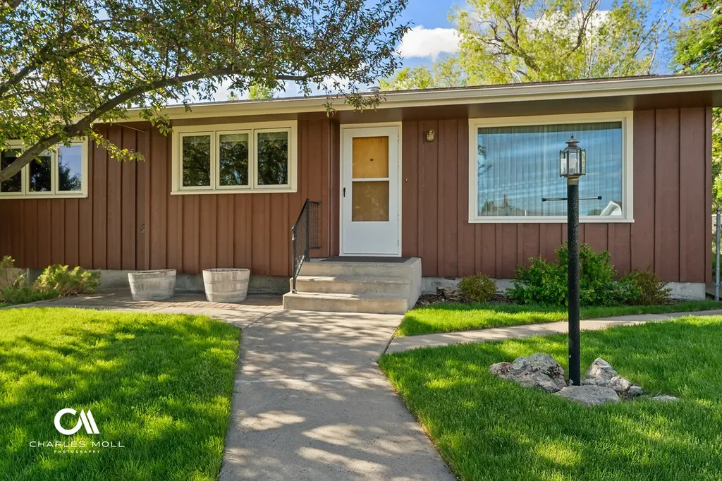 2219 8th Avenue Helena MT 59601