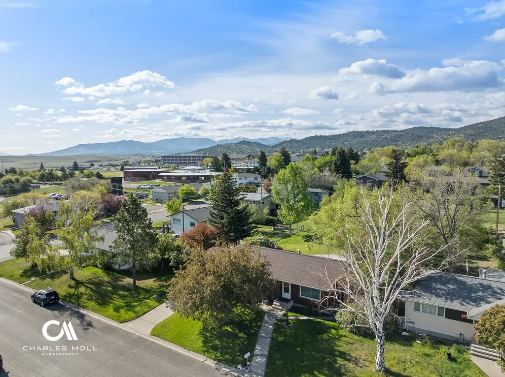 2219 8th Avenue Helena MT 59601