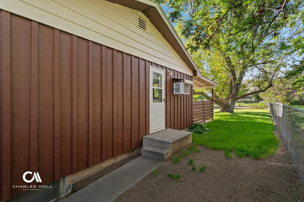 2219 8th Avenue Helena MT 59601