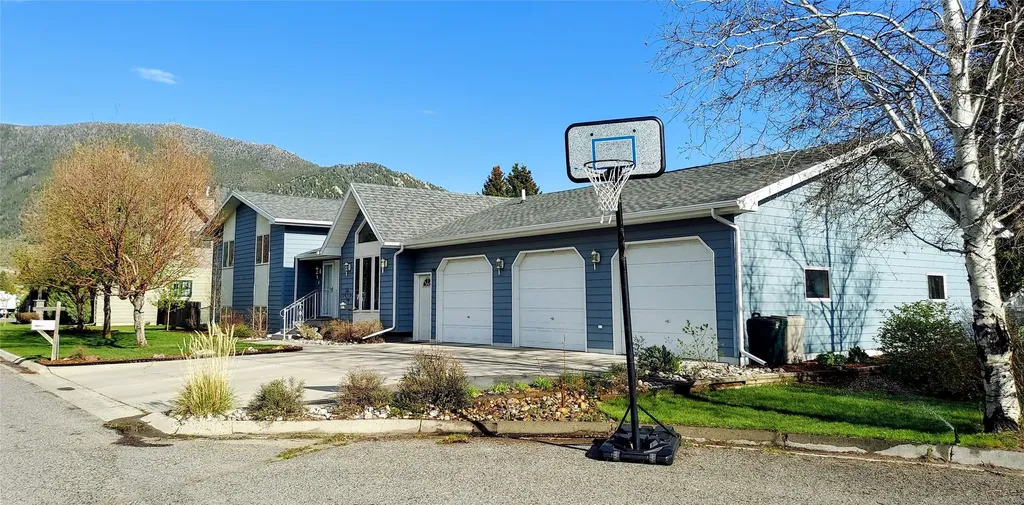 20 Penny Lane Butte MT 59701