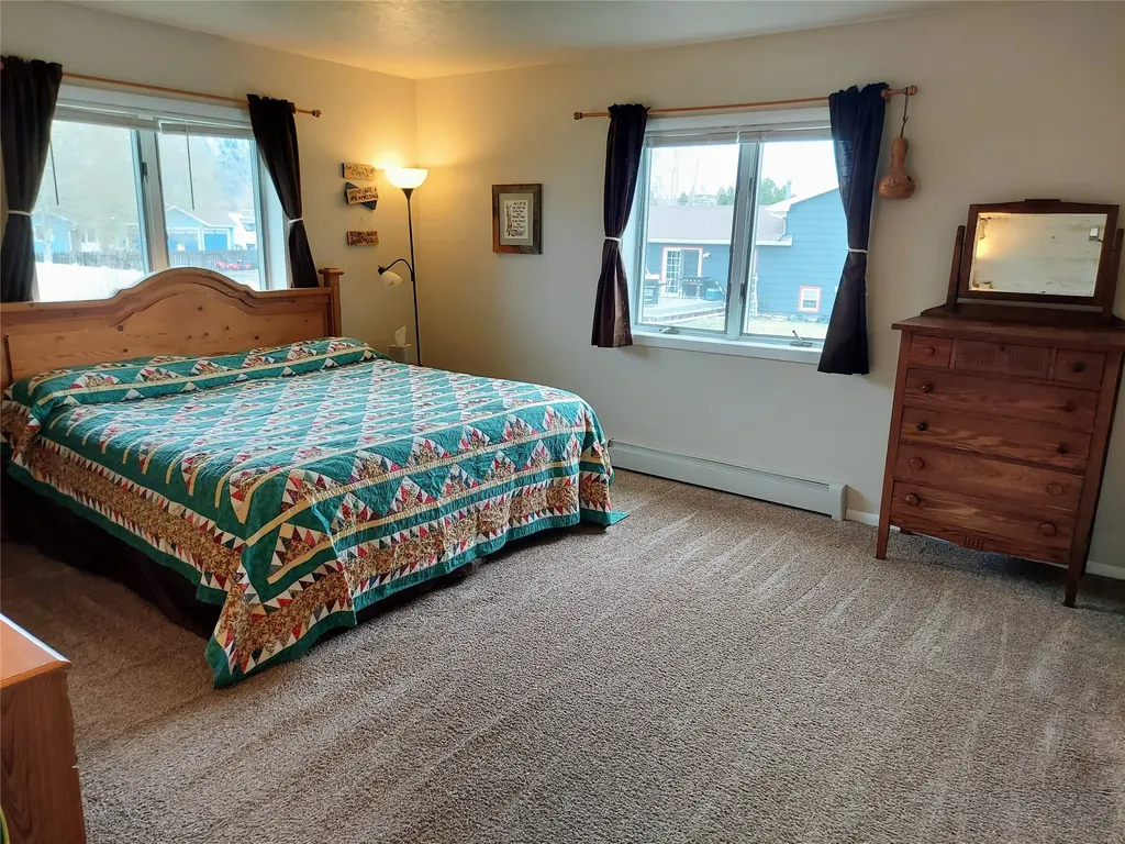 20 Penny Lane Butte MT 59701