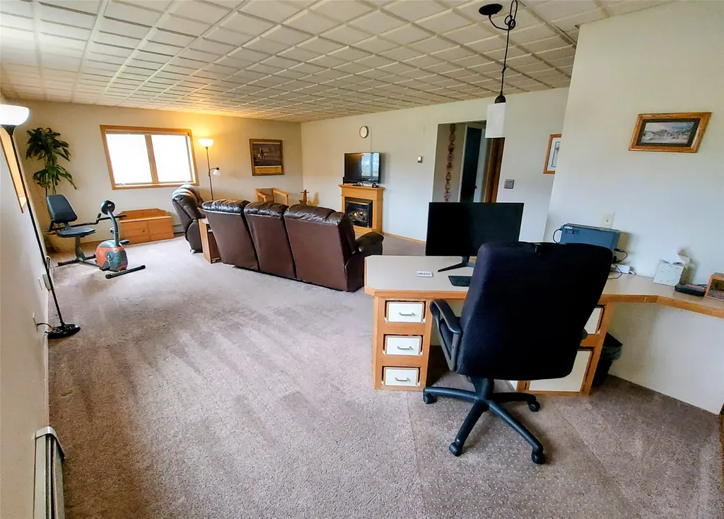 20 Penny Lane Butte MT 59701