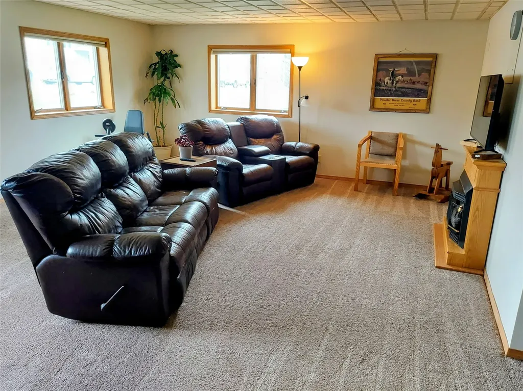 20 Penny Lane Butte MT 59701