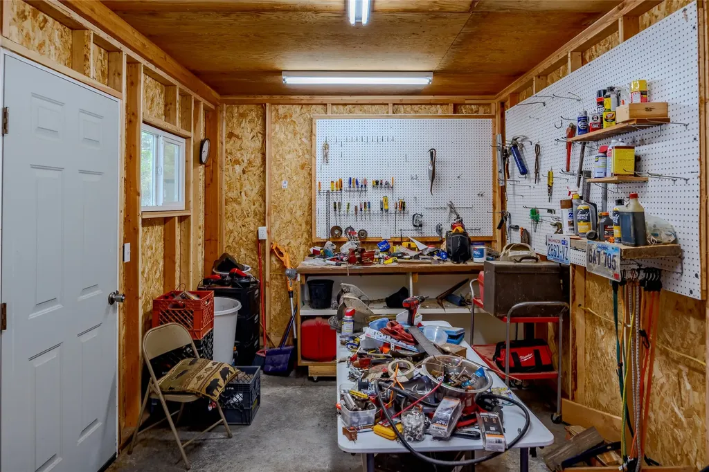 97 Evans Road Libby MT 59923