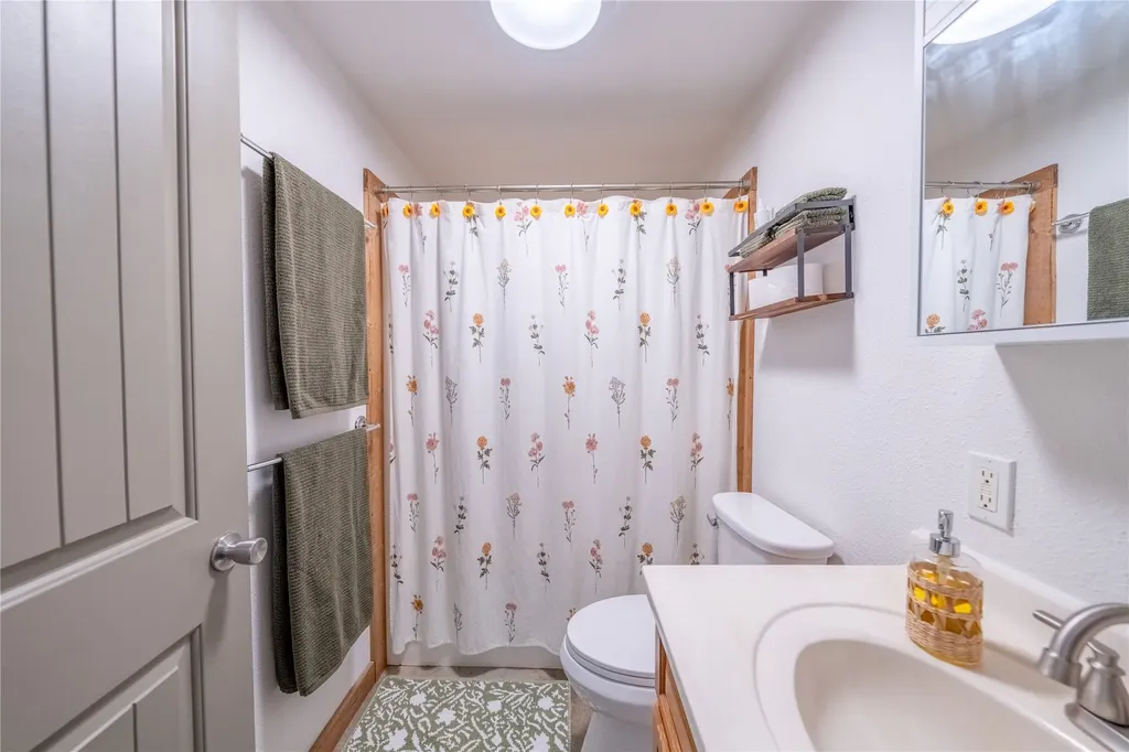 17734 Bull Lake Road Troy MT 59935