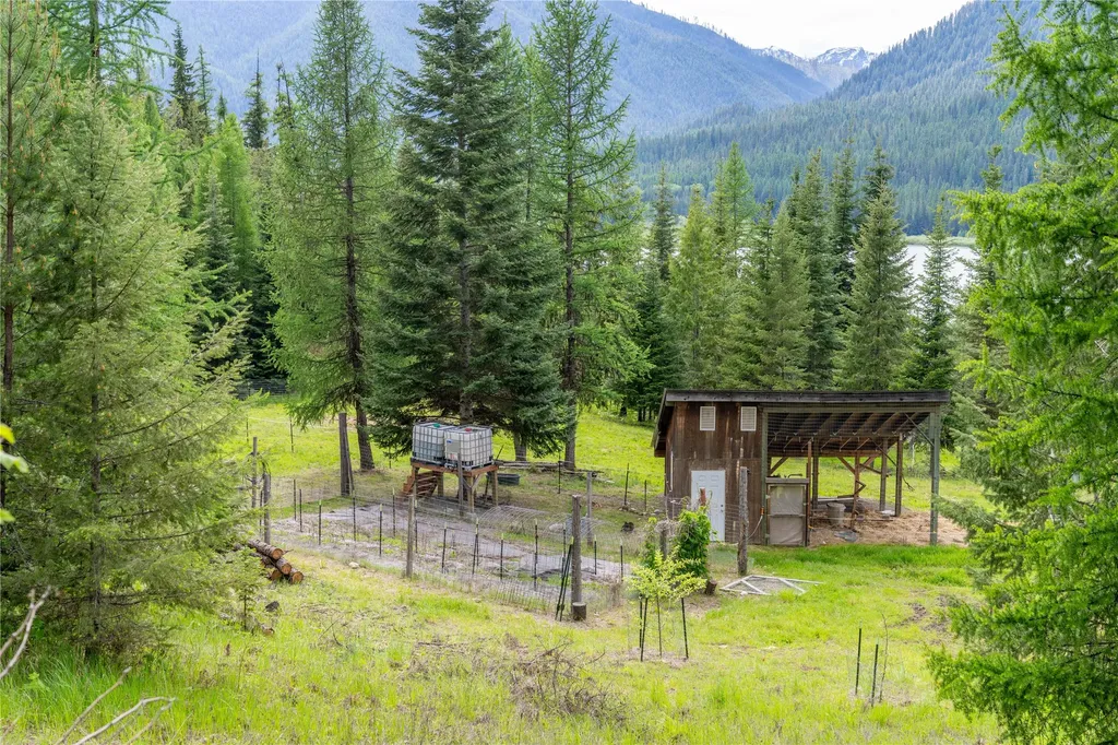 17734 Bull Lake Road Troy MT 59935