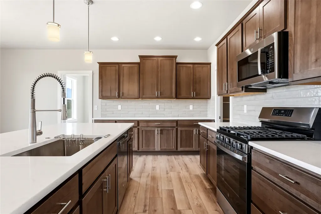 211 Blood Lane Hamilton MT 59840