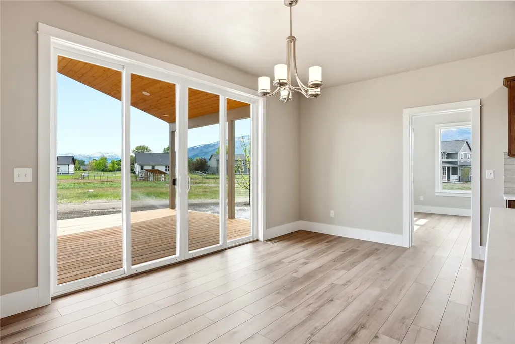 211 Blood Lane Hamilton MT 59840