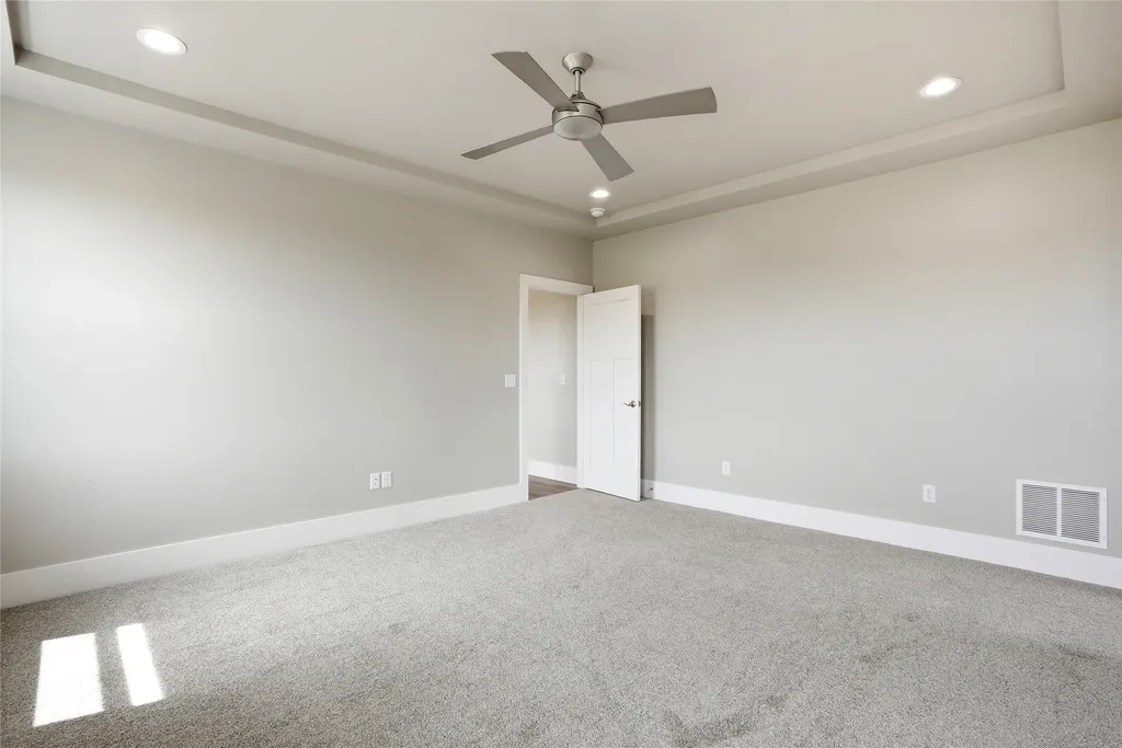 211 Blood Lane Hamilton MT 59840