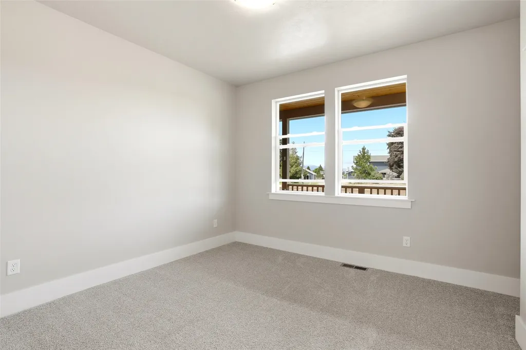 211 Blood Lane Hamilton MT 59840