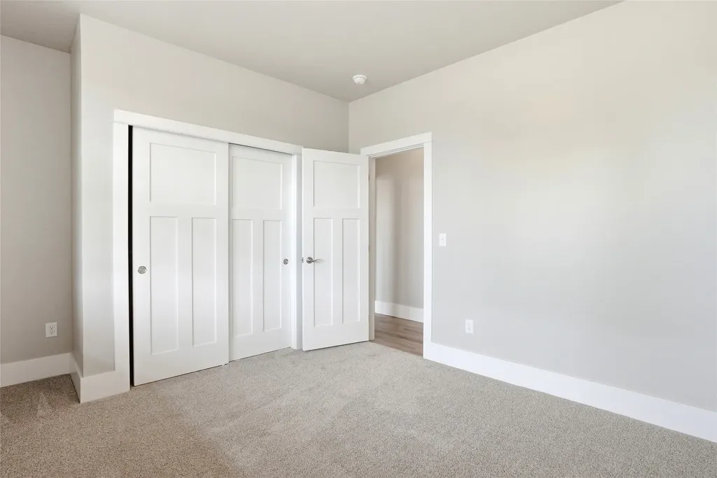 211 Blood Lane Hamilton MT 59840