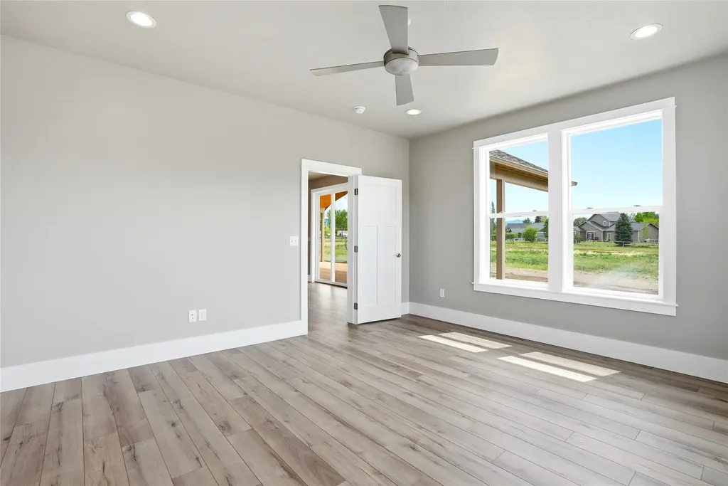 211 Blood Lane Hamilton MT 59840
