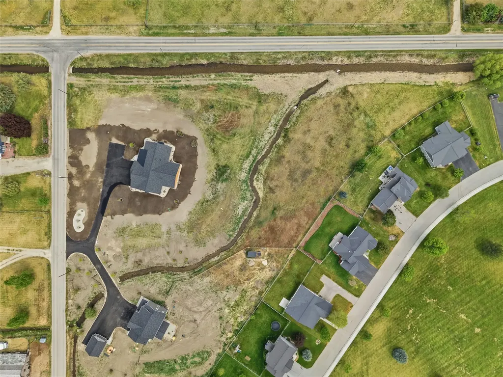 211 Blood Lane Hamilton MT 59840