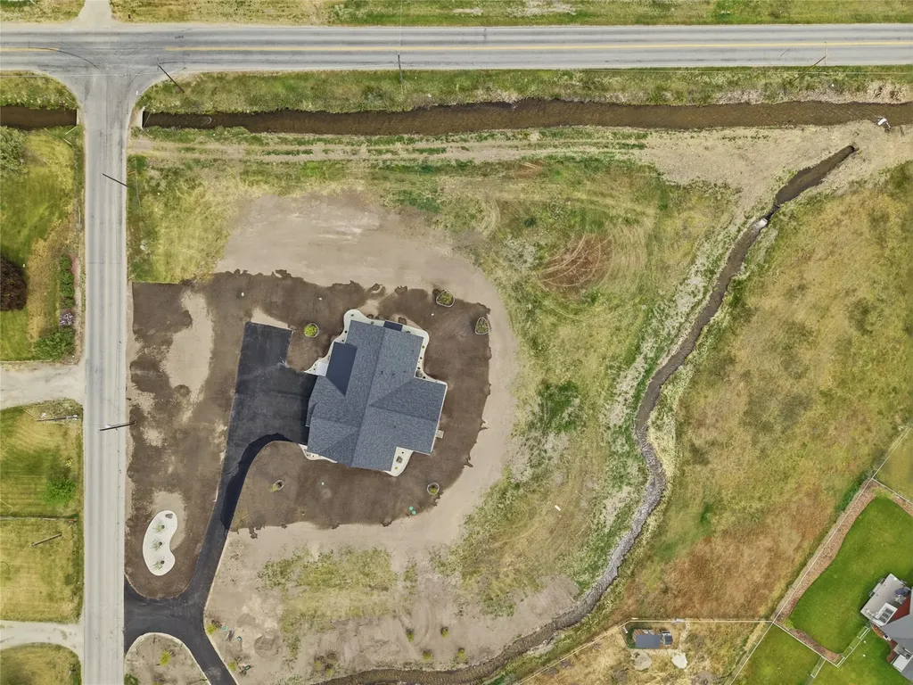 211 Blood Lane Hamilton MT 59840